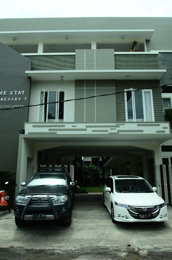 Alora Diponegoro Hotel Probolinggo Exterior foto